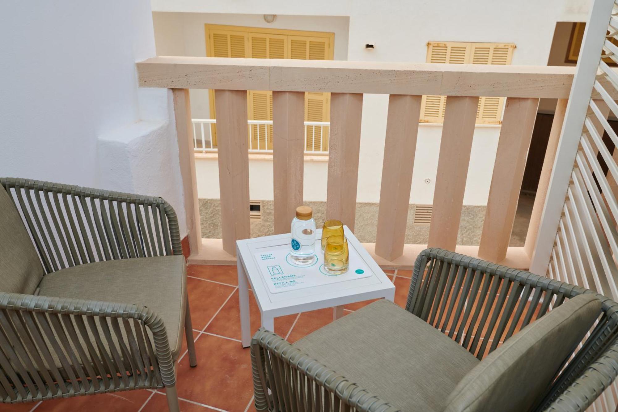Hotel Colonial 科洛尼亚圣霍尔迪 外观 照片